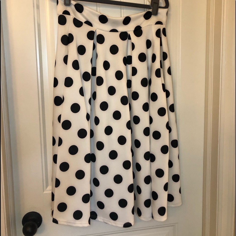 Large 12pm by Mon Ami Skirt